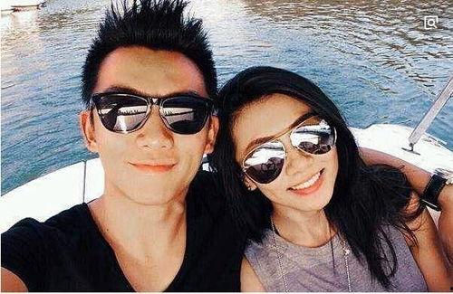 郑凯和女友互相爆料视频,甜蜜瞬间引网友热议”  第2张 郑凯和女友互相爆料视频,甜蜜瞬间引网友热议”  第2张