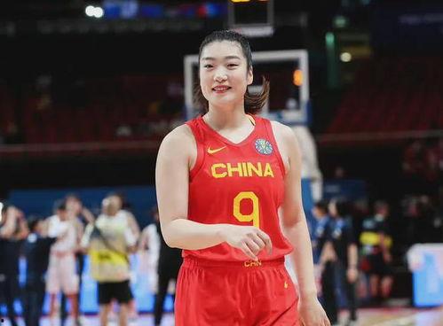 中国女篮爆料最新消息视频,揭秘赛场幕后故事与精彩瞬间  第2张 中国女篮爆料最新消息视频,揭秘赛场幕后故事与精彩瞬间  第2张